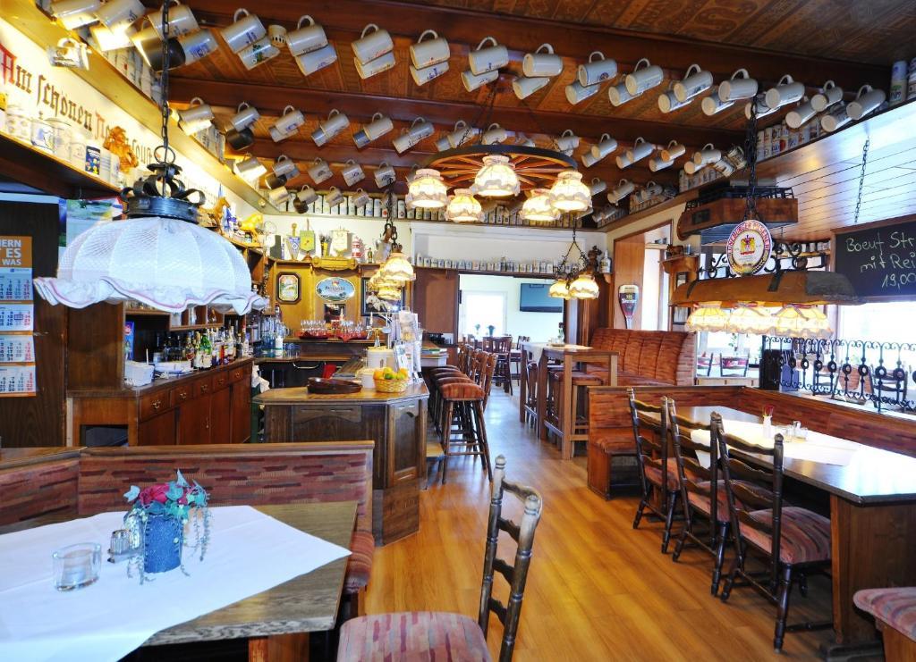 Akzent Hotel Cordes & Restaurant Am Rosengarten Sottorf ภายนอก รูปภาพ